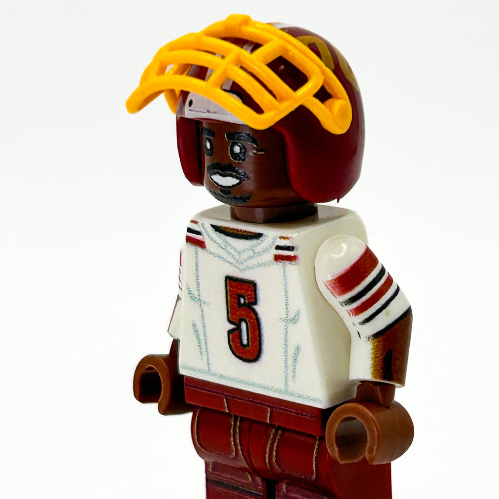 #5 QB Jayden Washington Football Player Minifig  - B3 Customs